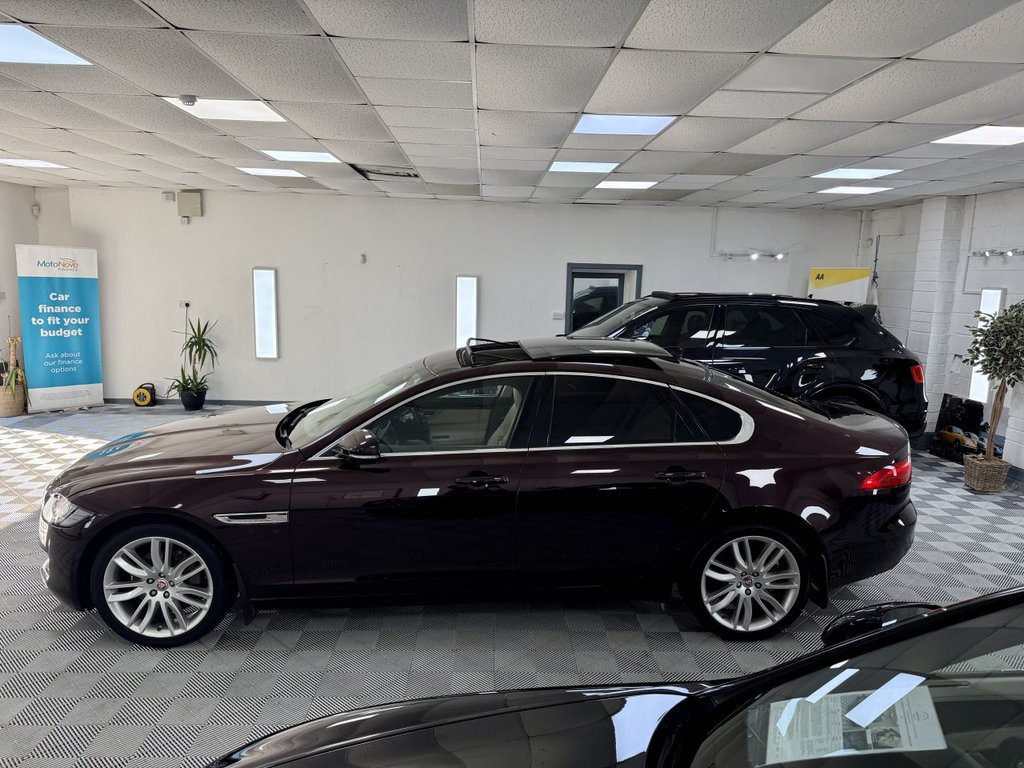 Used Jaguar XF 2017 for sale - 77056334: Photo 10