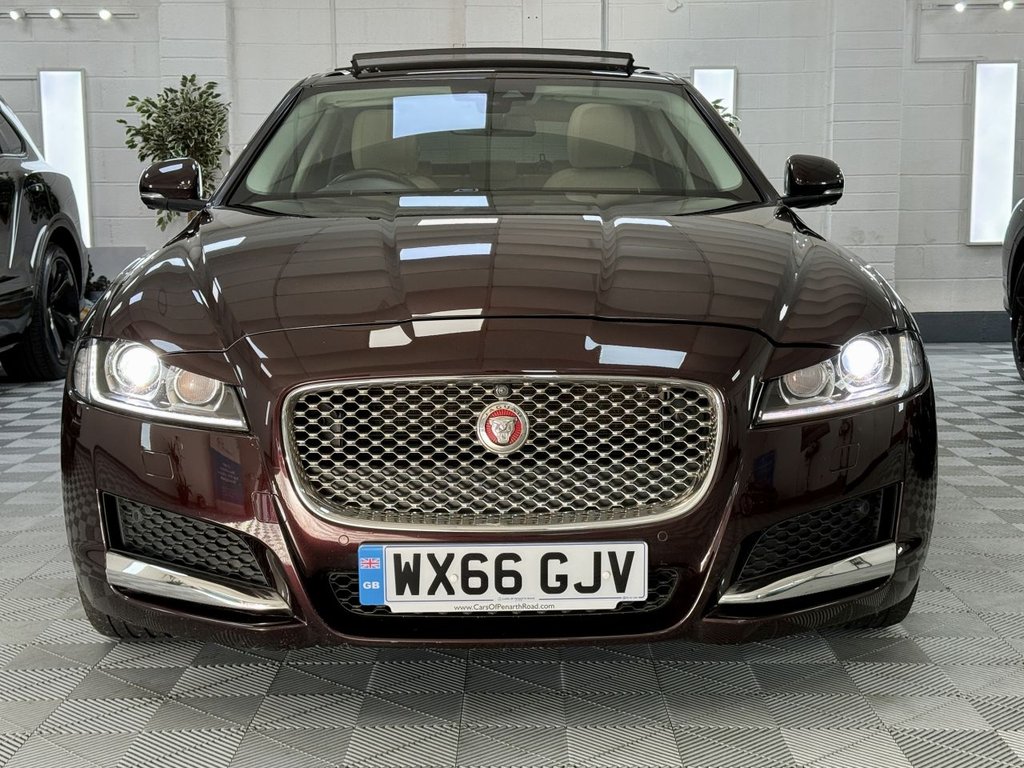 Used Jaguar XF 2017 for sale - 77056334: Photo 6