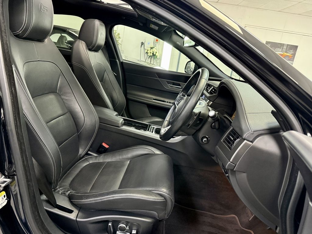 Used Jaguar XF 2016 for sale - 76724608: Photo 27