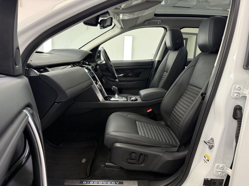 Used Land Rover Discovery Sport 2019 for sale - 75777330: Photo 2