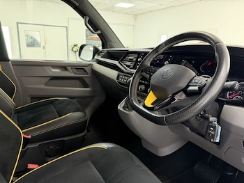 Used Volkswagen Transporter 2020 for sale - 79345451: Photo
