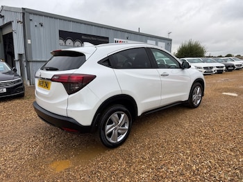 Used Honda HR-V 2019 for sale - 76451894: Photo
