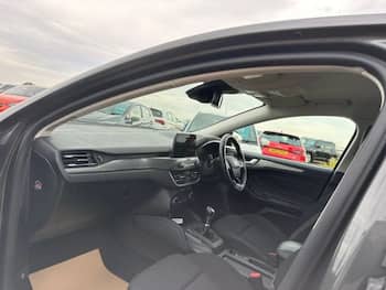 Used Ford Focus 2018 for sale - 79722454: Photo