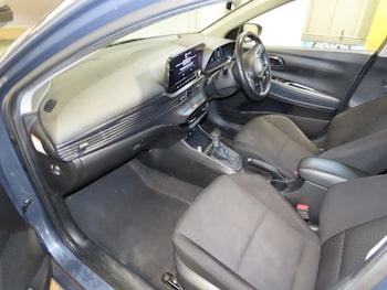 Used Hyundai i20 2023 for sale - 78227840: Photo