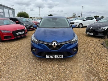 Used Renault Clio 2021 for sale - 76451862: Photo