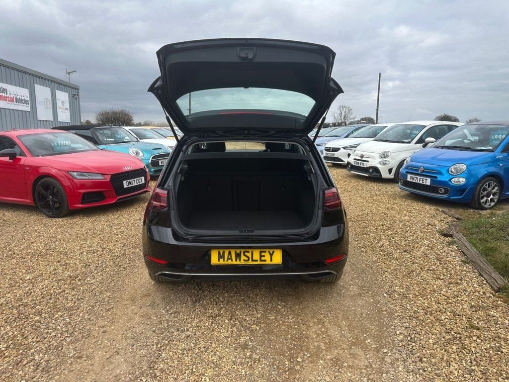 Used Volkswagen Golf 2020 for sale - 77920036: Photo 11