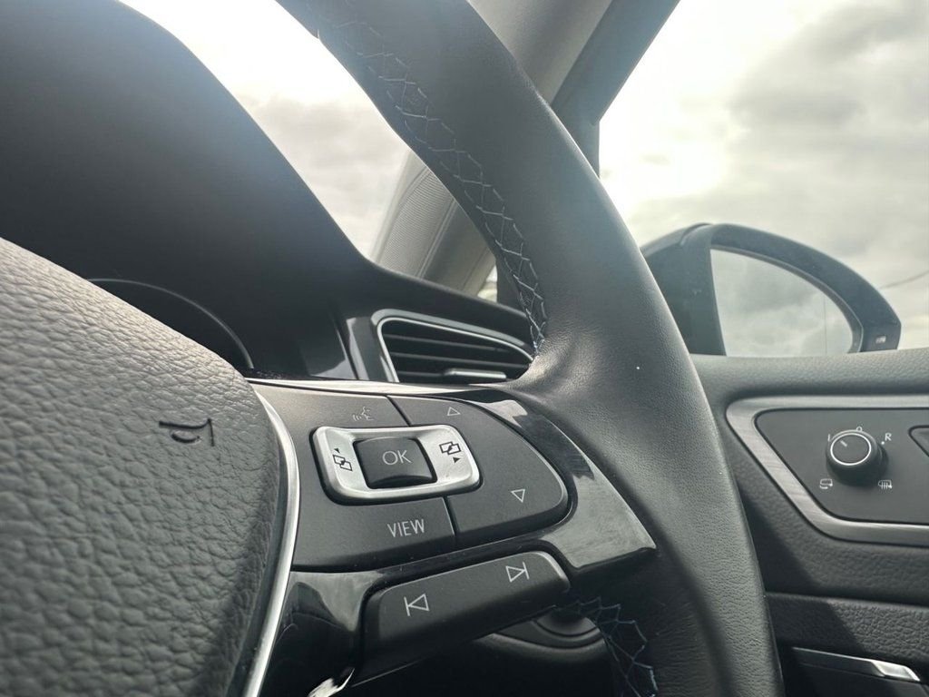 Used Volkswagen Golf 2020 for sale - 77920036: Photo 15