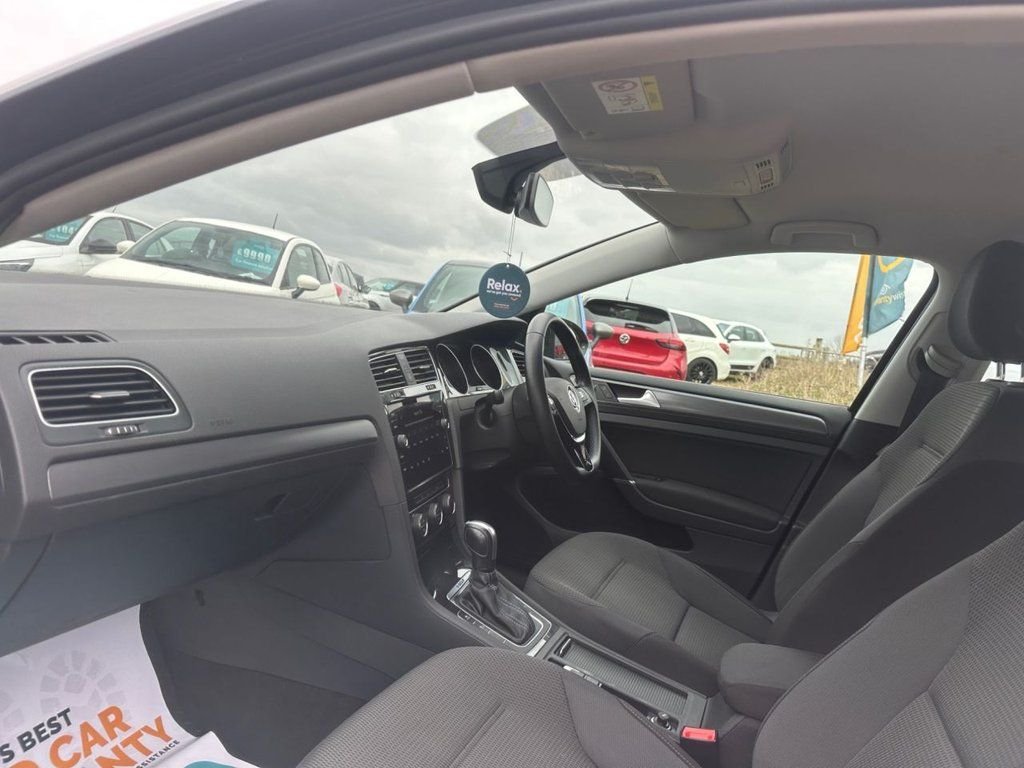 Used Volkswagen Golf 2020 for sale - 77920036: Photo 4