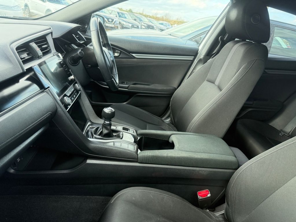 Used Honda Civic 2020 for sale - 78082846: Photo 4