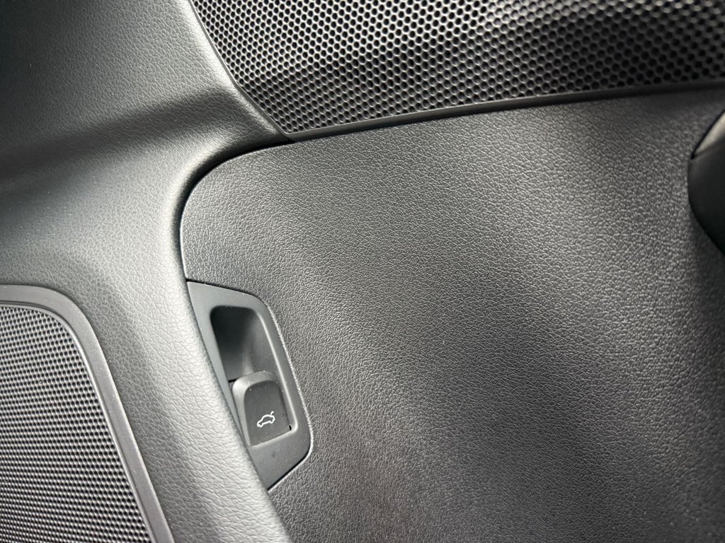 Used Audi Q3 2017 for sale - 76451963: Photo 17