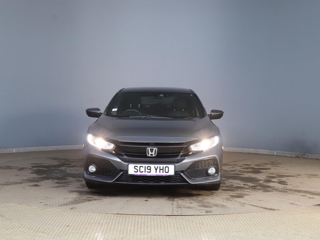 Used Honda Civic 2019 for sale - 78069136: Photo 2