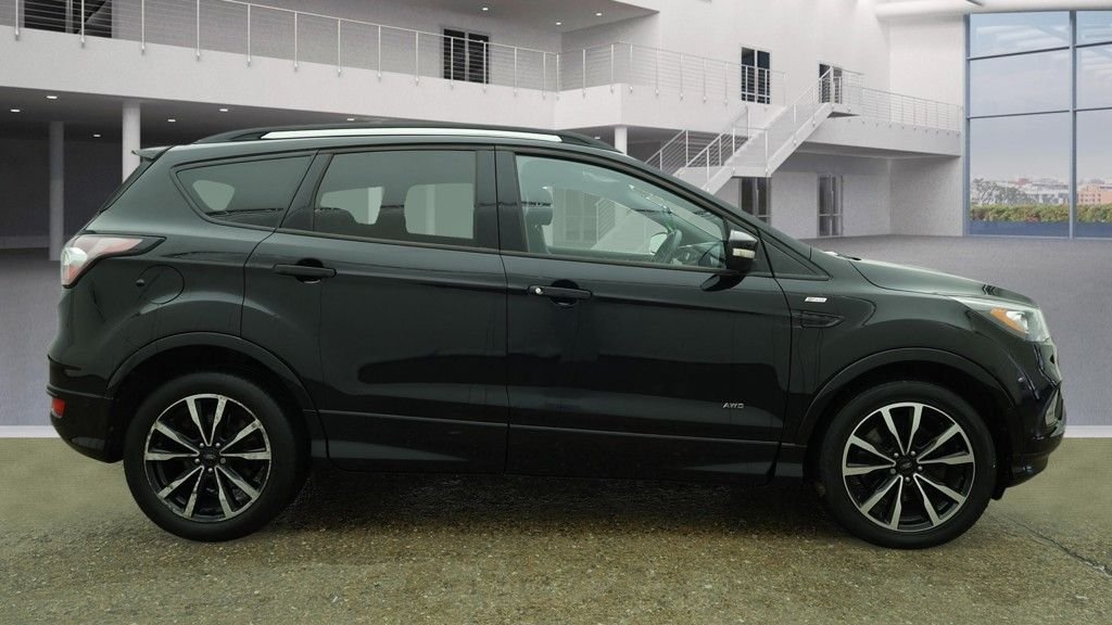 Used Ford Kuga 2017 for sale - 77643042: Photo 7