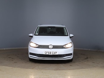 Used Volkswagen Touran 2018 for sale - 76451966: Photo