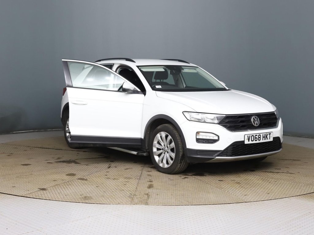 Used Volkswagen T-Roc 2018 for sale - 77621021: Photo 11