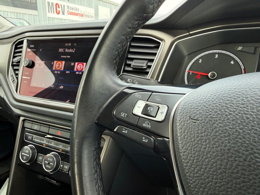 Used Volkswagen T-Roc 2018 for sale - 77621021: Photo 17