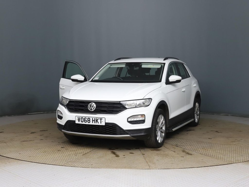 Used Volkswagen T-Roc 2018 for sale - 77621021: Photo 6