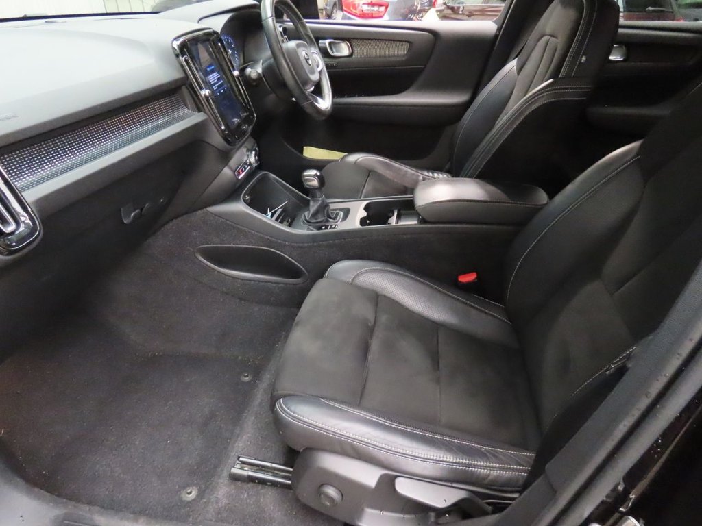 Used Volvo XC40 2019 for sale - 76632398: Photo 4