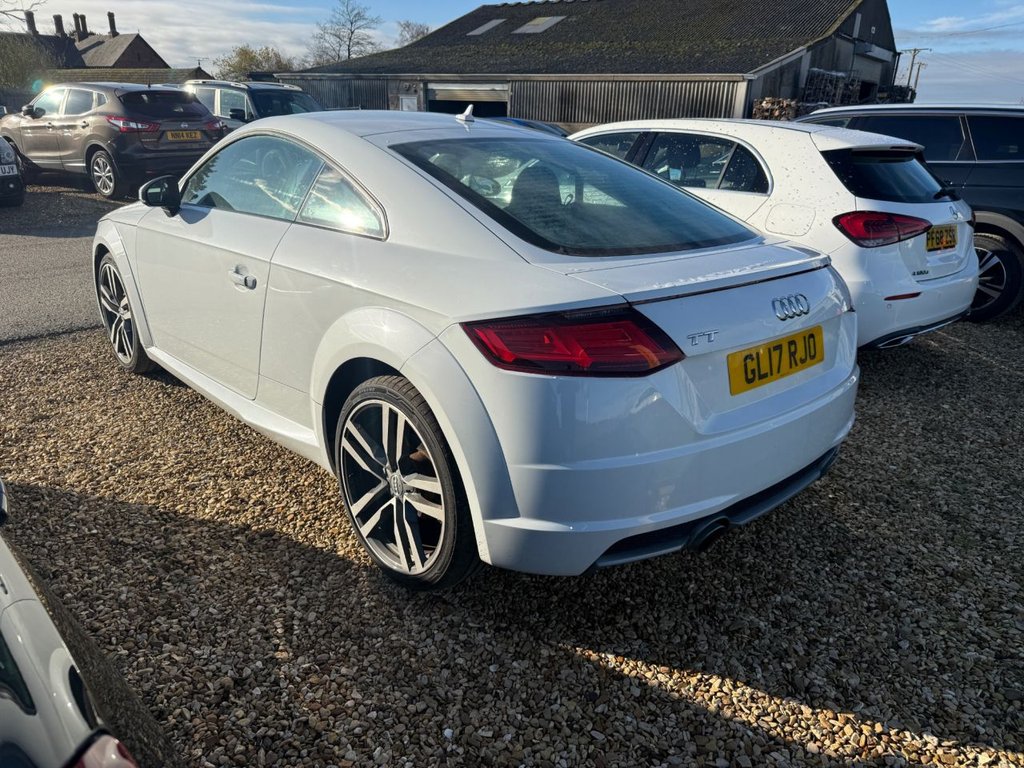 Used Audi TT 2017 for sale - 76642156: Photo 2