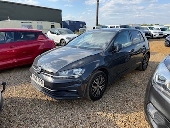 Used Volkswagen Golf 2018 for sale - 78414283: Photo