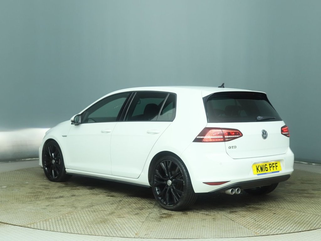 Used Volkswagen Golf 2016 for sale - 76482130: Photo 3