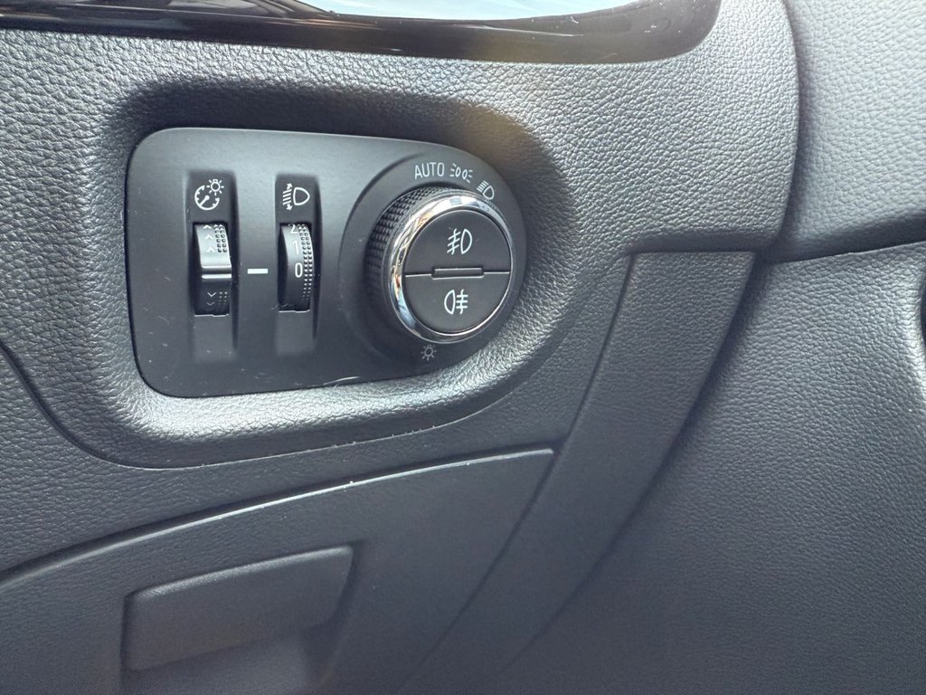 Used Vauxhall Astra 2019 for sale - 76451870: Photo 18