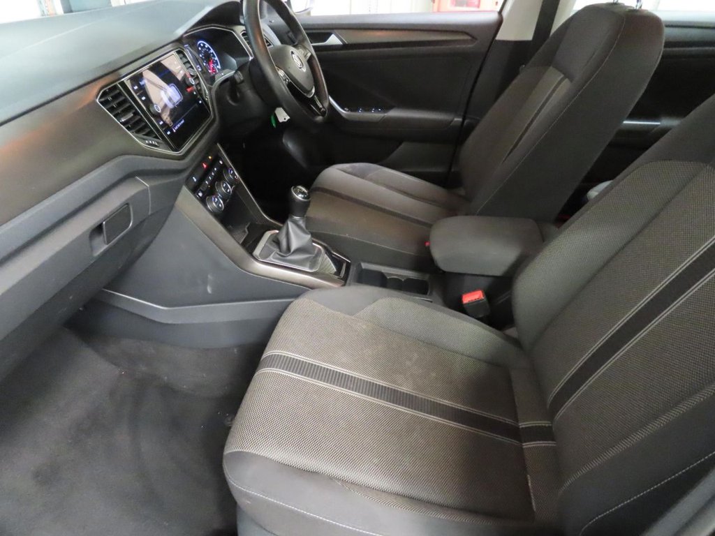 Used Volkswagen T-Roc 2019 for sale - 78167435: Photo 4