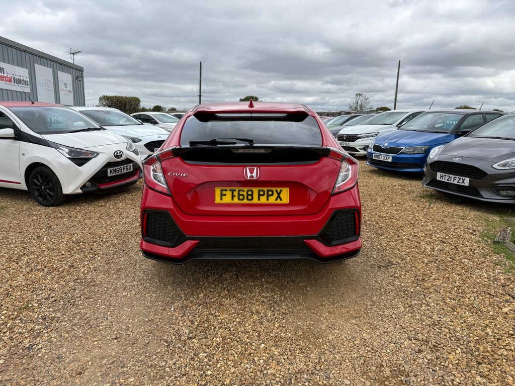 Used Honda Civic 2019 for sale - 76451946: Photo 8