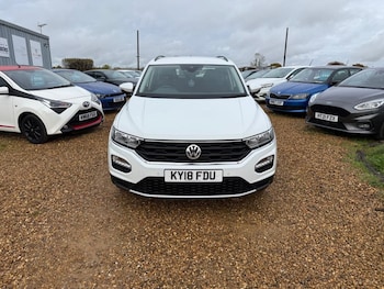 Used Volkswagen T-Roc 2018 for sale - 76451948: Photo
