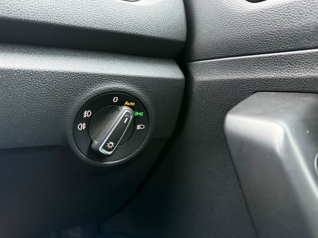 Used Volkswagen T-Roc 2018 for sale - 76632378: Photo 17