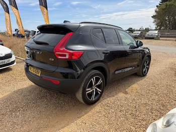 Used Volvo XC40 2020 for sale - 79422674: Photo