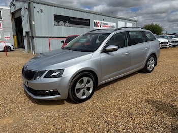 Used Skoda Octavia 2020 for sale - 76451927: Photo