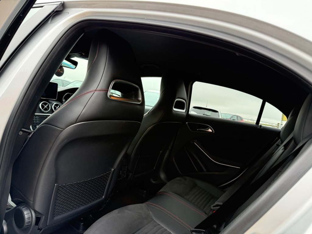 Used Mercedes-Benz A-Class 2015 for sale - 77250581: Photo 10