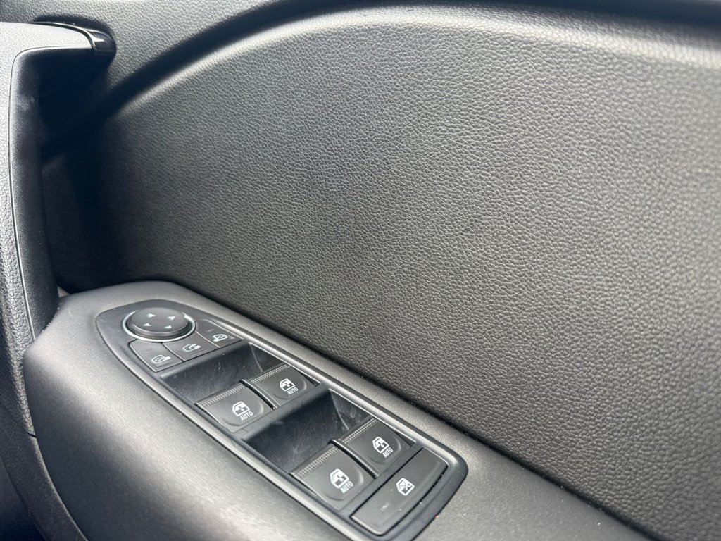 Used Renault Captur 2020 for sale - 77408191: Photo 15