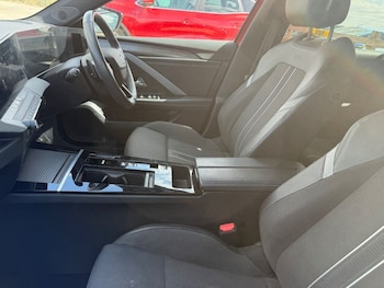 Used Vauxhall Astra 2023 for sale - 79550716: Photo