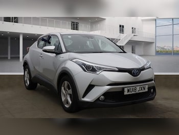 Used Toyota C-HR 2018 for sale - 76451953: Photo