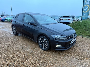 Used Volkswagen Polo 2018 for sale - 76590879: Photo