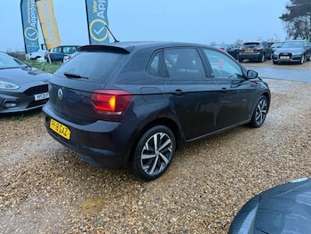 Used Volkswagen Polo 2018 for sale - 76590879: Photo