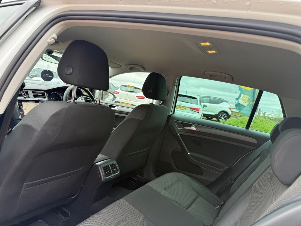 Used Volkswagen Golf 2020 for sale - 77642713: Photo 10