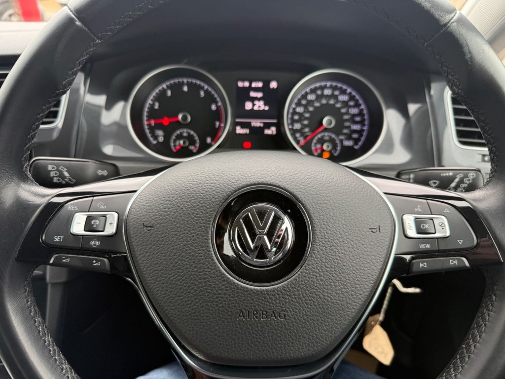 Used Volkswagen Golf 2020 for sale - 77642713: Photo 13