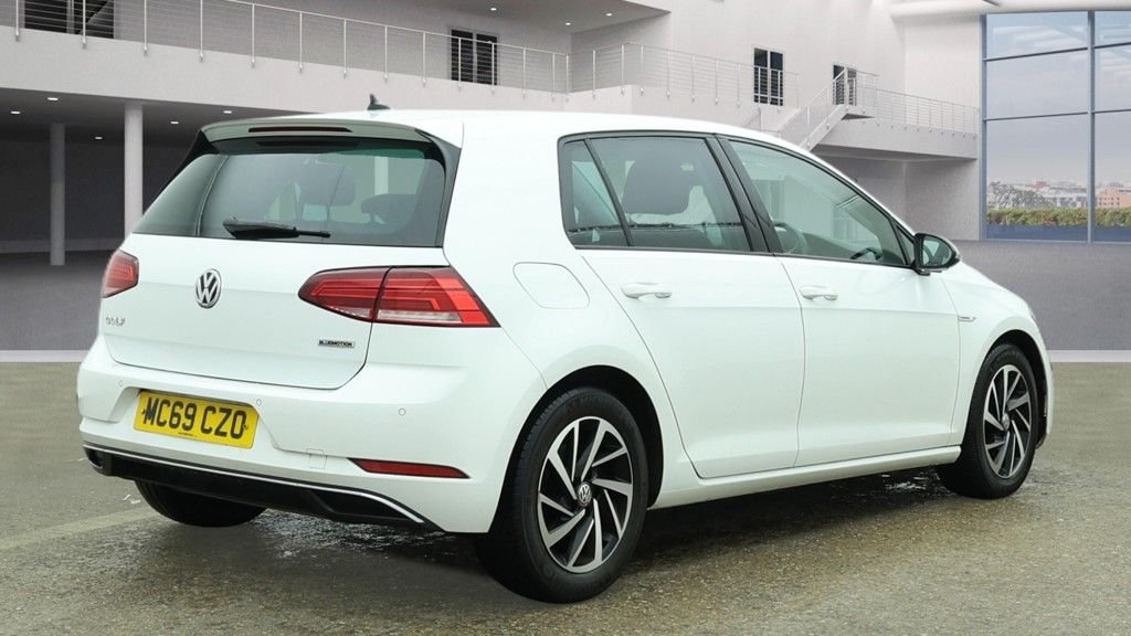 Used Volkswagen Golf 2020 for sale - 77642713: Photo 3