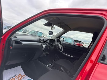 Used Suzuki Swift 2022 for sale - 76451889: Photo