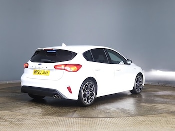 Used Ford Focus 2020 for sale - 77452061: Photo