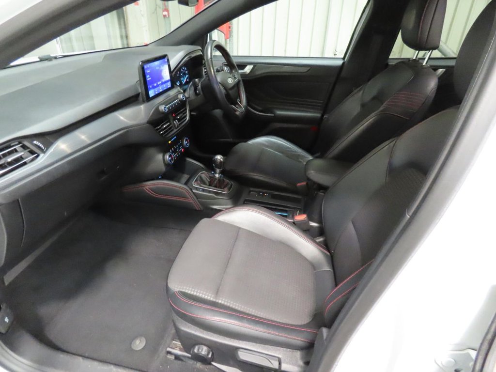 Used Ford Focus 2020 for sale - 77452061: Photo 4