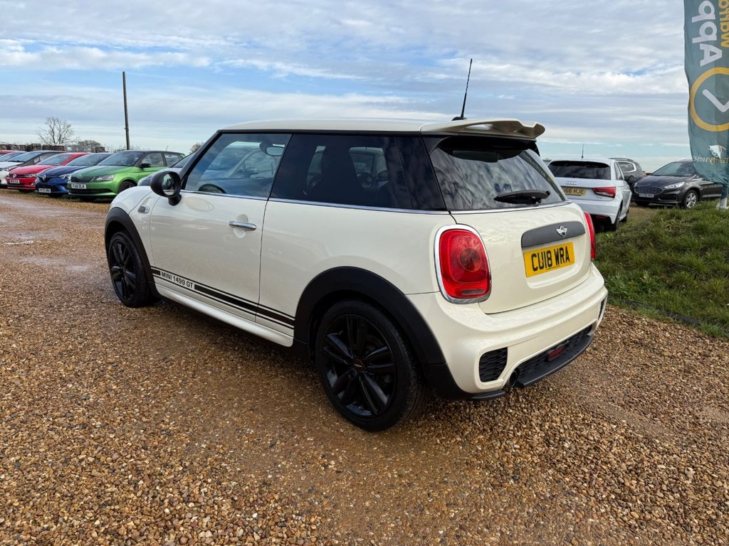 Used MINI Hatch 2018 for sale - 76617448: Photo 9