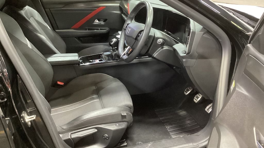 Used Vauxhall Astra 2022 for sale - 77133360: Photo 4