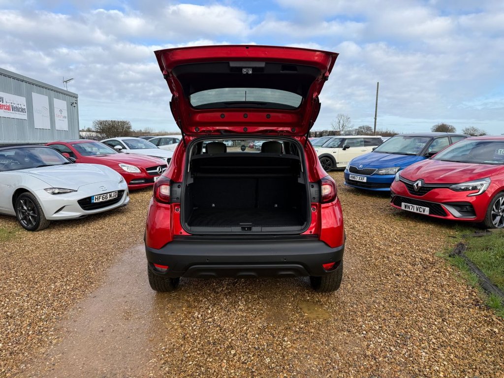 Used Renault Captur 2018 for sale - 77139861: Photo 11