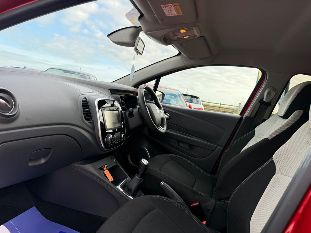 Used Renault Captur 2018 for sale - 77139861: Photo 4