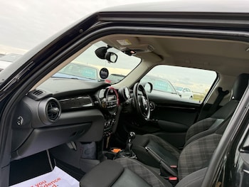 Used MINI Hatch 2015 for sale - 76451912: Photo