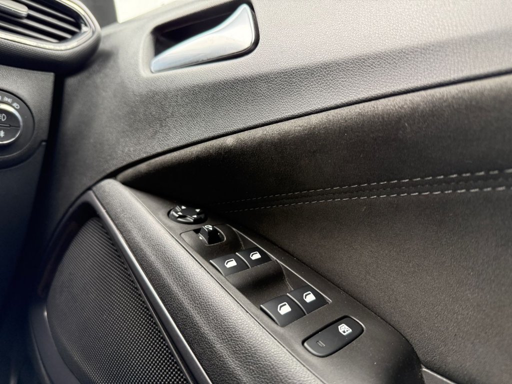 Used Vauxhall Crossland 2022 for sale - 76451886: Photo 15