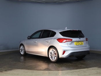 Used Ford Focus 2021 for sale - 76536013: Photo